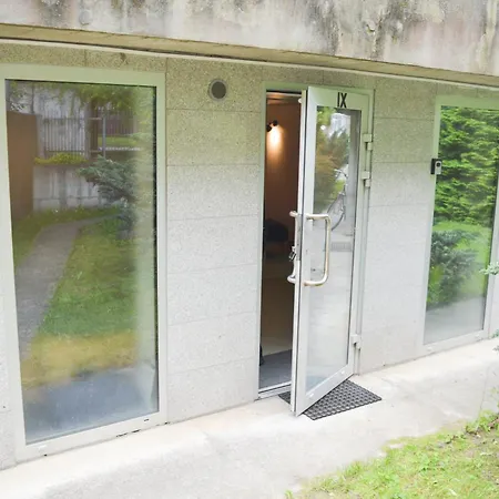 Woodstock Ix, Self Check-in Riga